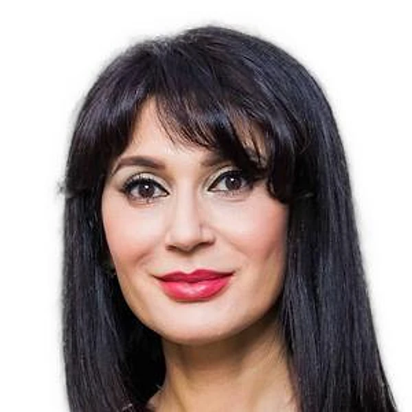 Меликсетян Элина Вигеновна — Стоматолог, Пародонтолог, Стоматолог-эндодонтист, Пятигорск