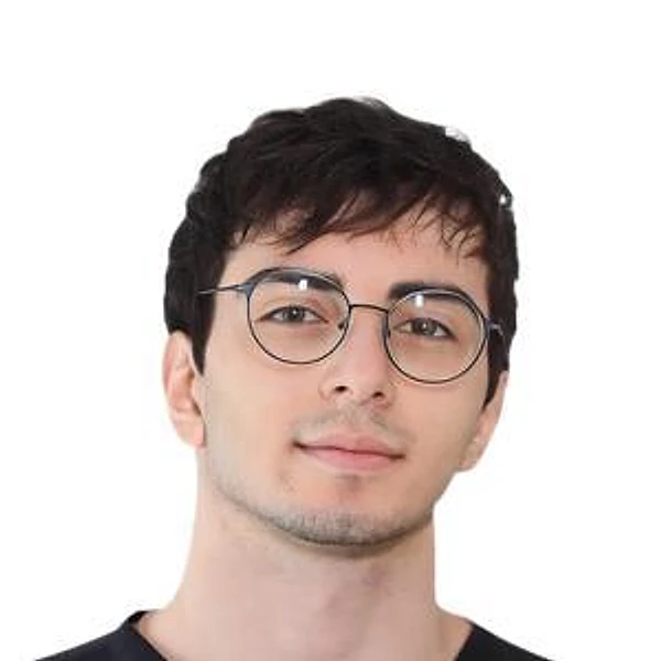 Оганезов Дмитрий Георгиевич — Стоматолог-имплантолог, Стоматолог-хирург, Москва