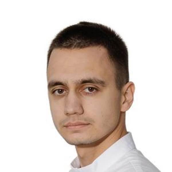 Плешаков Илья Вячеславович — Стоматолог, Самара