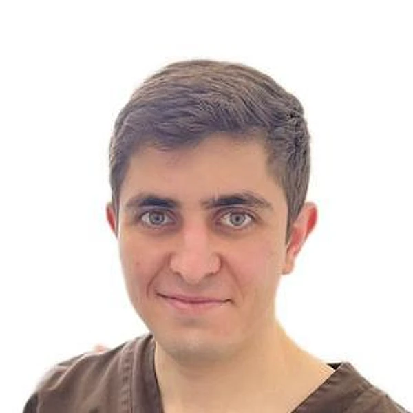 Османов Нурий Нариманович — Стоматолог-хирург, Стоматолог, Ялта