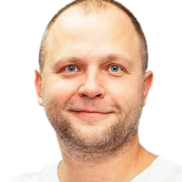 Козырь Павел Владимирович — Стоматолог, Кемерово