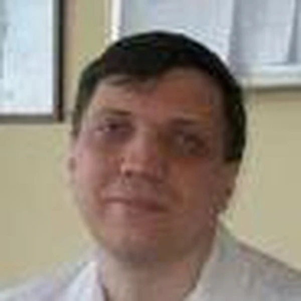 Мазеев Сергей Сергеевич — Нейрохирург, Киров