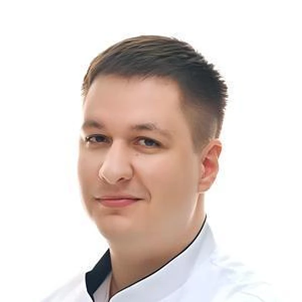 Капустянский Антон Валерьевич — Детский офтальмолог, Офтальмолог-хирург, Москва