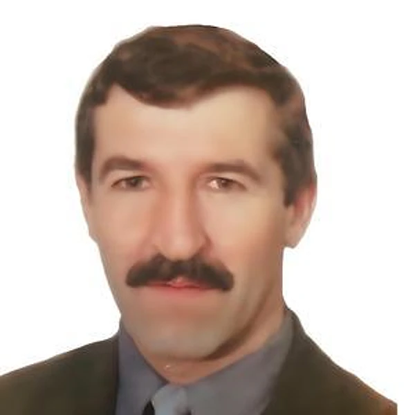 Рабаданов Рамазан Рабаданович — Нейрохирург, Махачкала