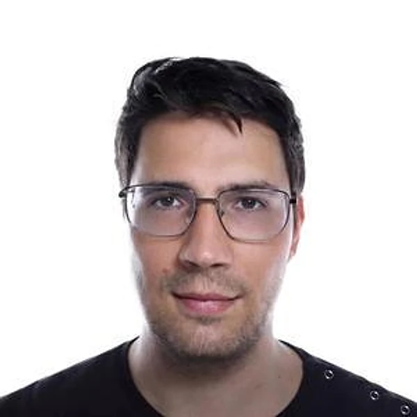 Зубатов Михаил Александрович — Врач-косметолог, Дерматовенеролог, Москва