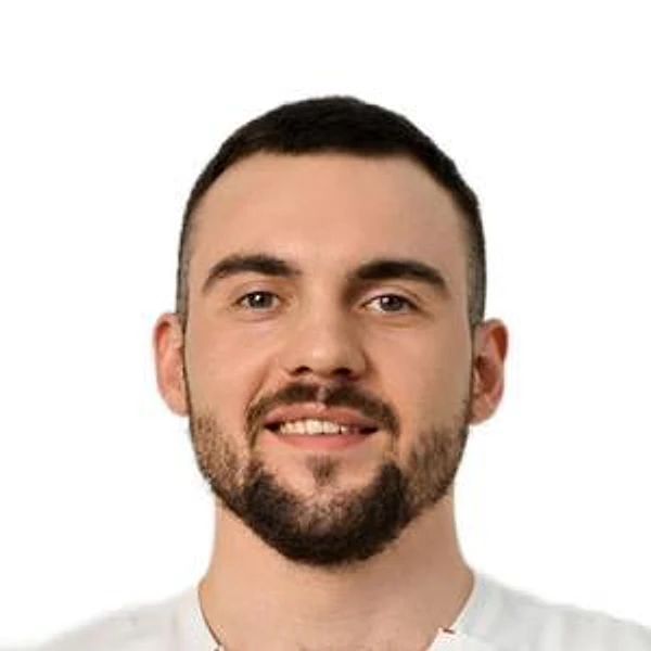 Мирошниченко Роман Анатольевич — Стоматолог, Красноярск