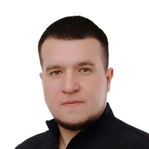 Романенко Владимир Владимирович — Стоматолог, Калининград