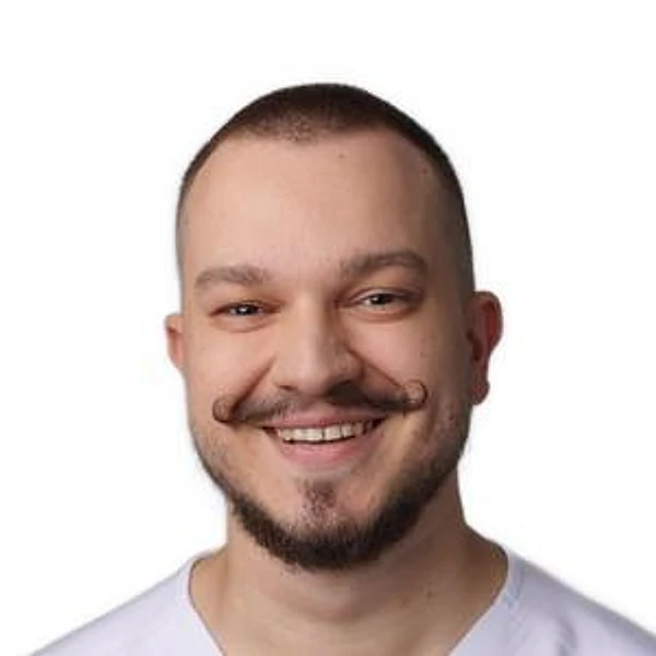 Кутузов Матвей Олегович — Ортопед, Травматолог, Санкт-Петербург