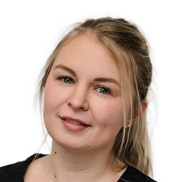 Гладких Юлия Олеговна — Стоматолог, Екатеринбург