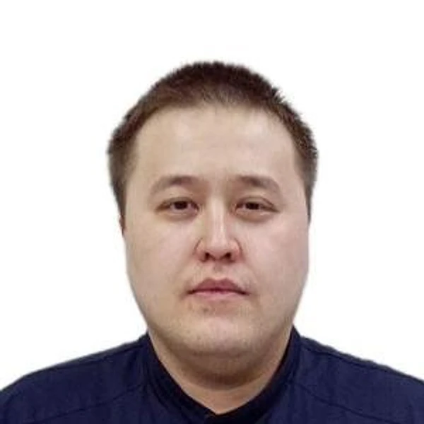 Ким Евгений Альбертович — Травматолог, Ортопед, Южно-Сахалинск
