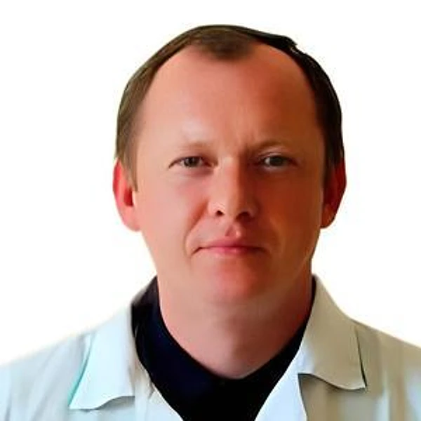 Рукавишников Роман Сергеевич — Стоматолог, unknown