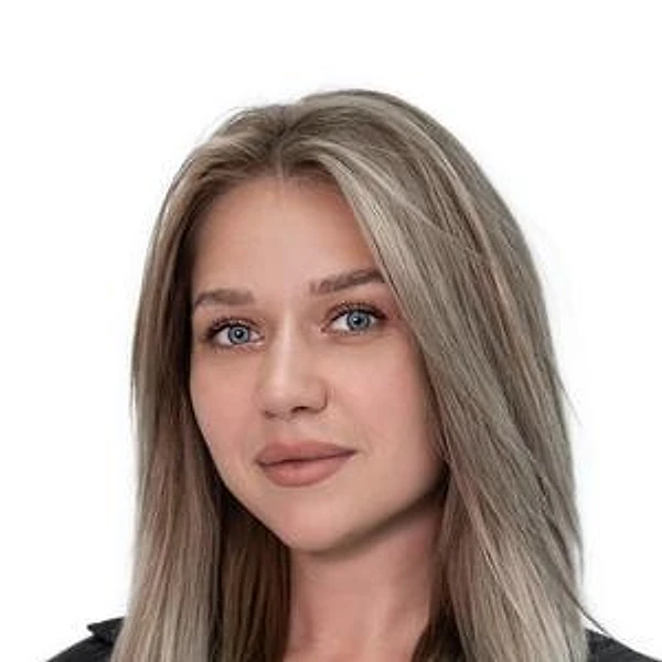 Батрынча Алина Сергеевна — Стоматолог, Геленджик