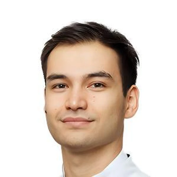 Якшиев Назар Маратович — Рентгенолог, Санкт-Петербург