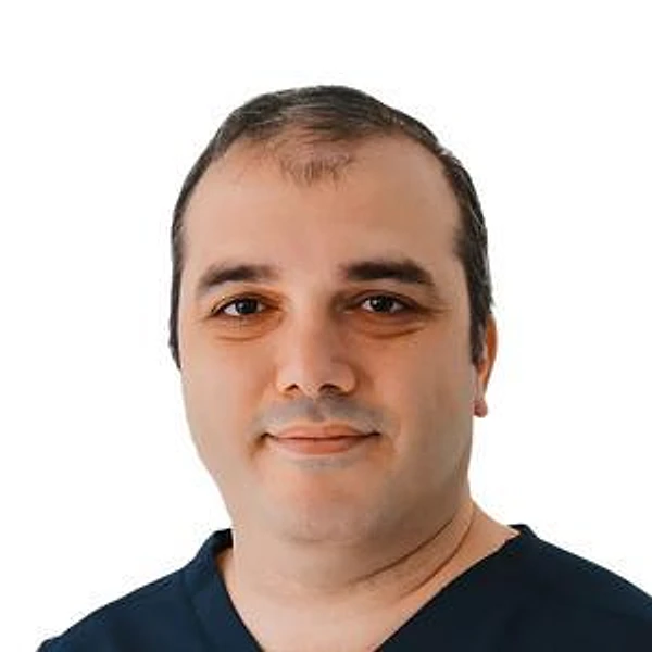 Карапетян Арутюн Константинович — Стоматолог-хирург, Стоматолог, Стоматолог-имплантолог, Стоматолог-ортопед, Краснодар