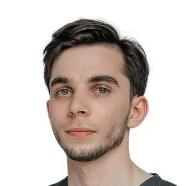 Давлетмирзаев Ильяс Супьянович — Стоматолог-хирург, Нижнекамск
