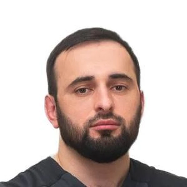 Сулейманов Магомед Курбанович — Стоматолог-имплантолог, Стоматолог-хирург, Таганрог