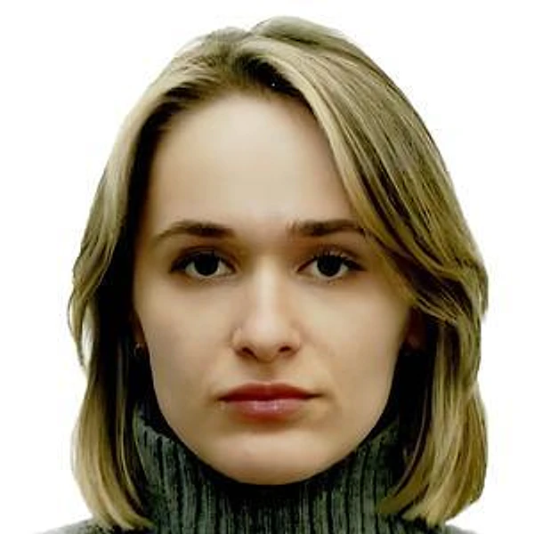 Сердарова Юлия Сергеевна — Врач ЛФК, Санкт-Петербург