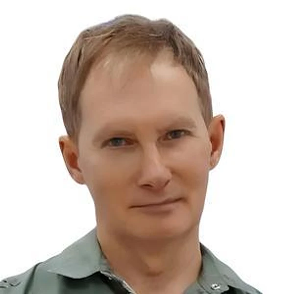 Патраков Олег Станиславович — Стоматолог, Екатеринбург