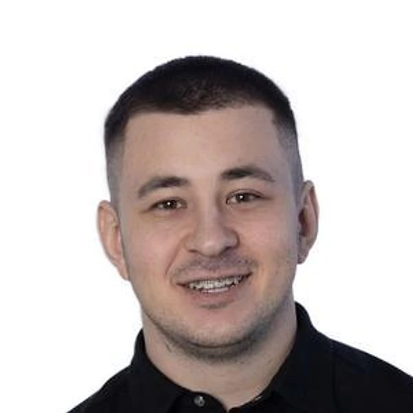 Стаматов Иван Элкуджаевич — Стоматолог-хирург, Пенза