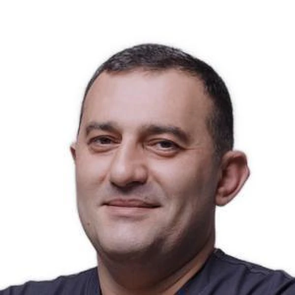 Айрапетян Карен Вараздатович — Стоматолог-хирург, Стоматолог-имплантолог, Стоматолог-ортопед, Адлер