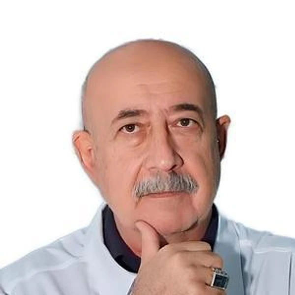 Яндарханов Руслан Исмаилович — Психолог, Грозный