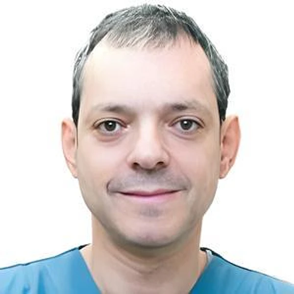 Нейзберг Даниил Михайлович — Стоматолог-хирург, Пародонтолог, Стоматолог-имплантолог, Санкт-Петербург