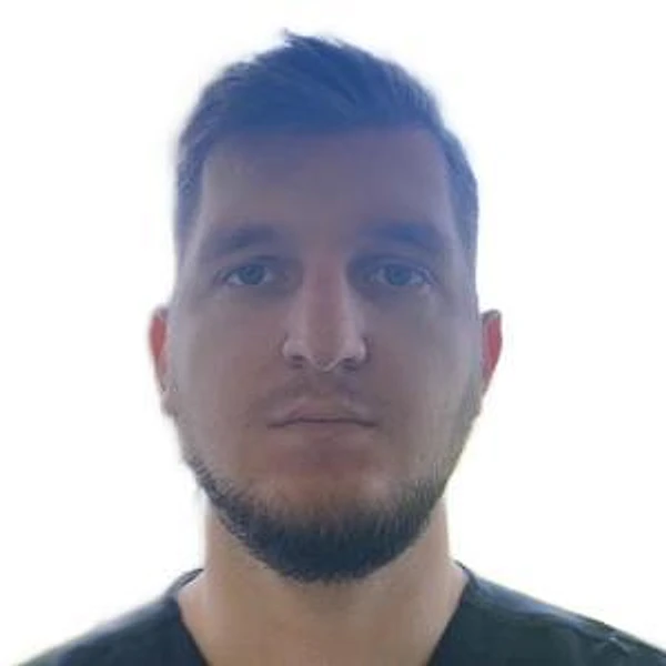 Сафронов Артем Игоревич — Стоматолог-хирург, Стоматолог-имплантолог, Омск