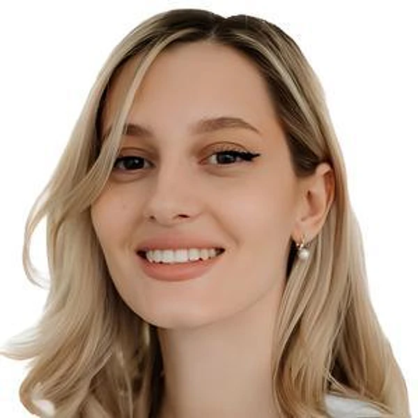 Колесникова Анастасия Евгеньевна — Стоматолог-ортодонт, Москва