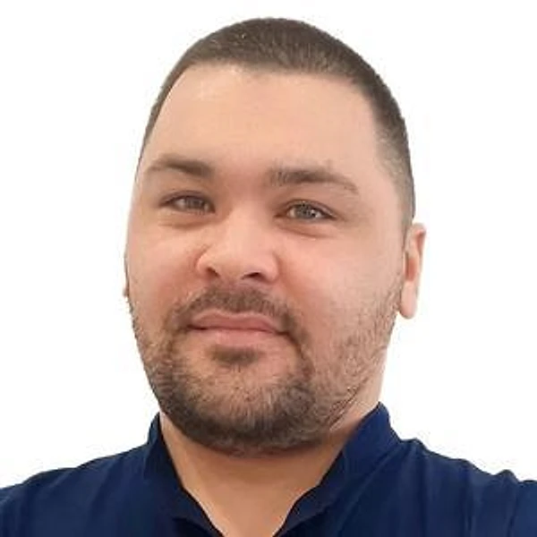 Каменный Алмаз Игорьевич — Стоматолог-хирург, Детский стоматолог-хирург, Стоматолог-имплантолог, Краснодар