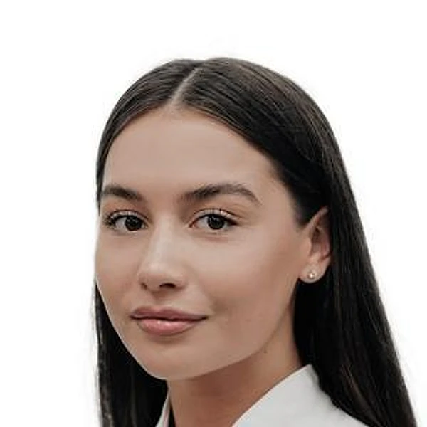 Салихова Диана Ильдаровна — Детский ортодонт, Стоматолог-ортодонт, Тюмень