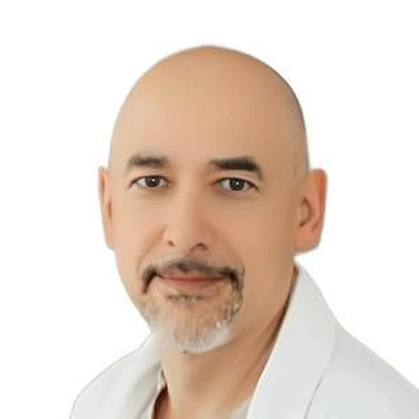 Итунин Дмитрий Феликсович — Стоматолог-ортодонт, Южно-Сахалинск