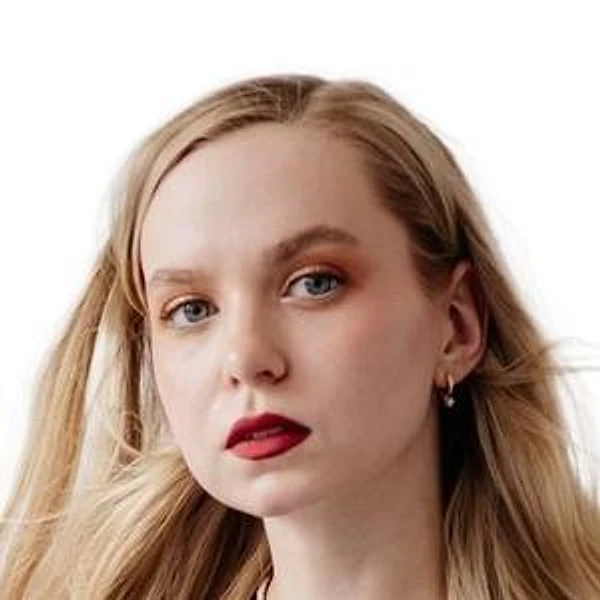 Говрюсева Елизавета Владимировна — Стоматолог-хирург, Пародонтолог, Стоматолог-имплантолог, Смоленск