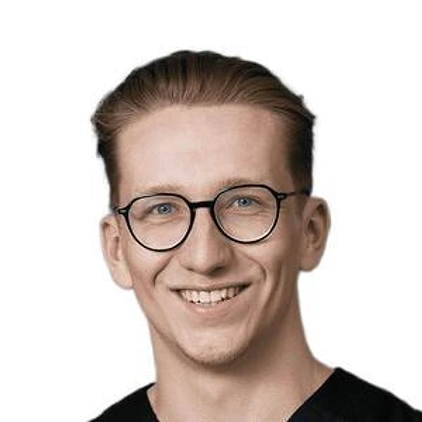Мануилов Глеб Сергеевич — Стоматолог, Стоматолог-ортопед, Екатеринбург