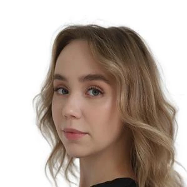 Курбанова Полина Альбертовна — Стоматолог, Екатеринбург