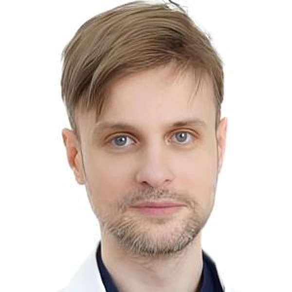Карапетян Юрий Эдуардович — Невролог, Москва