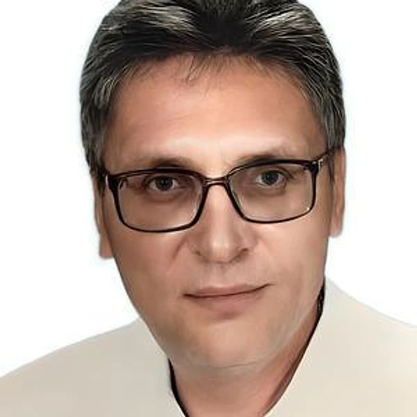 Медведев Руслан Николаевич — Гинеколог, Врач УЗИ, Кропоткин