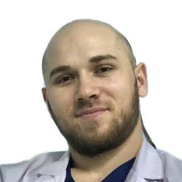 Хазбулатов Расул Мовладович — Челюстно-лицевой хирург, Ставрополь