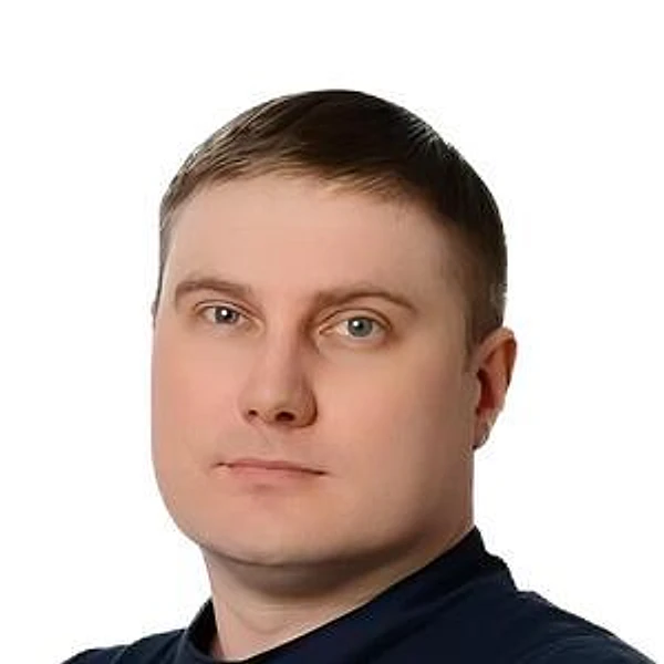 Бондарев Роман Игоревич — Стоматолог-хирург, Бийск