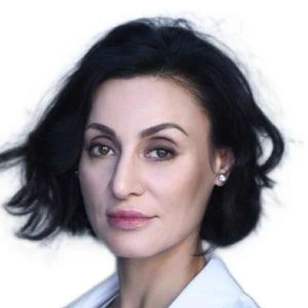 Багдасарова Илона Эдуардовна — Пластический хирург, Врач-косметолог, Ростов-на-Дону