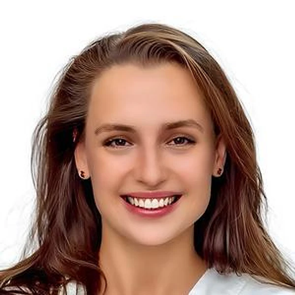 Кондрашова Елизавета Сергеевна — Стоматолог-ортодонт, Москва