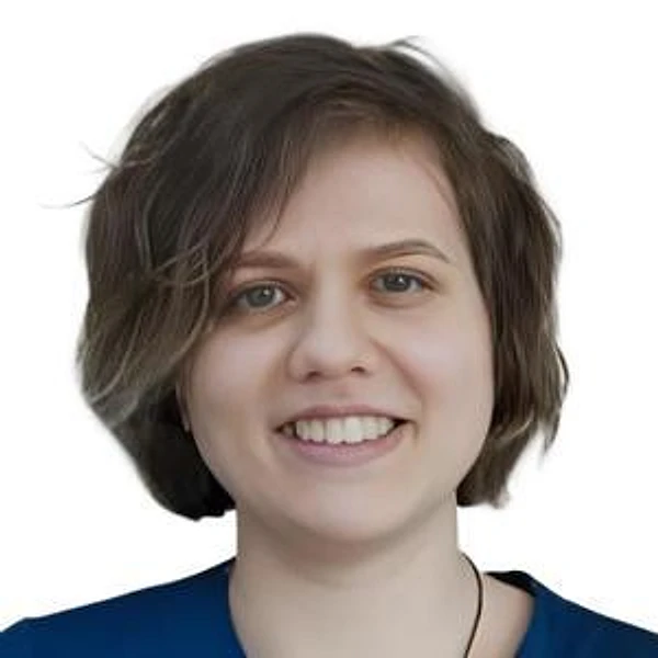 Кочнева Алина Евгеньевна — Врач ЛФК, Москва