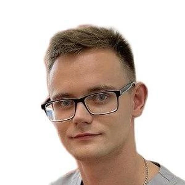 Иванов Роман Михайлович — Стоматолог, Остров