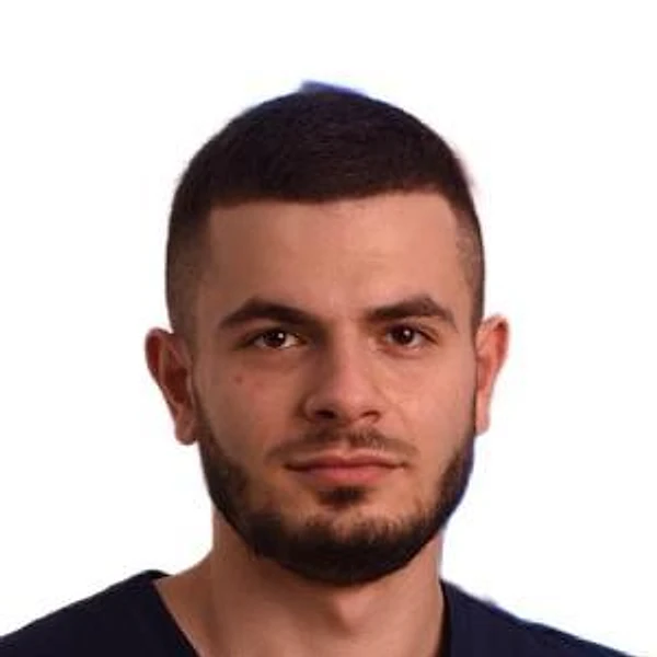 Бегларян Гайк Аршакович — Стоматолог-хирург, Стоматолог, Курск