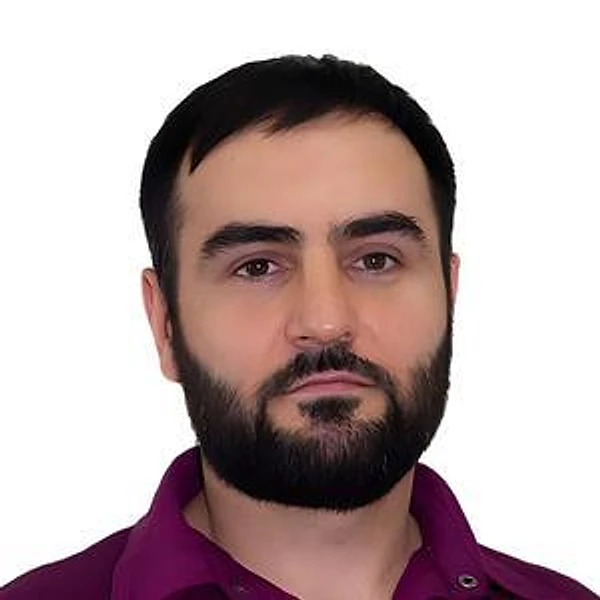 Яхьяев Азнаур Багаутдинович — Стоматолог, Пыть-Ях