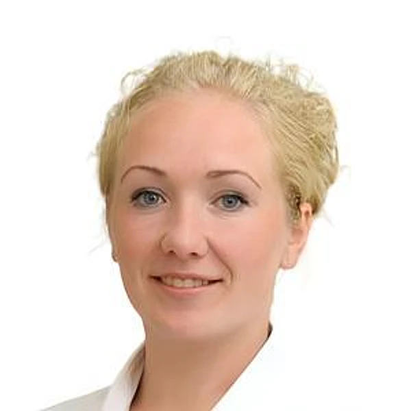 Новикова Юлия Владимировна — Стоматолог, Тихвин