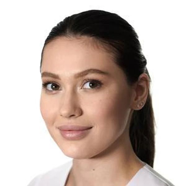 Деркач Екатерина Юрьевна — Врач-косметолог, Москва