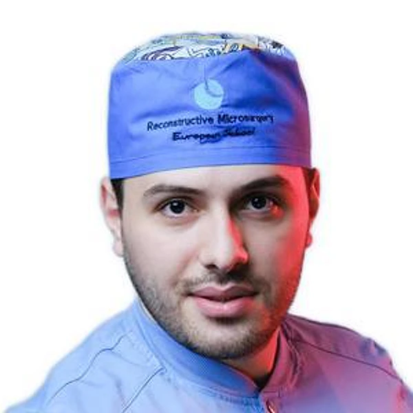 Шагинян Вардан Феликсович — Пластический хирург, Краснодар