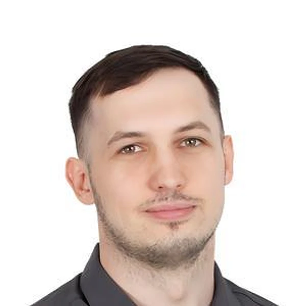 Скарлыгин Никита Владимирович — Стоматолог-хирург, Стоматолог-имплантолог, Омск