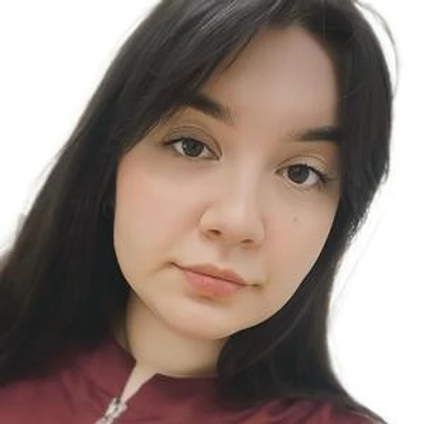 Булачева Вероника Сергеевна — Врач-косметолог, Донецк (ДНР)