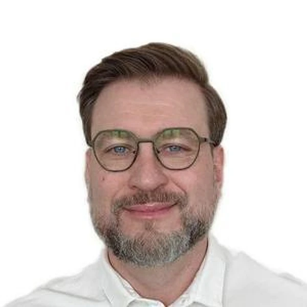 Комов Антон Павлович — Стоматолог-имплантолог, Пародонтолог, Стоматолог, Стоматолог-хирург, Нижний Новгород